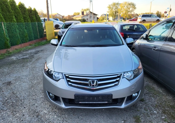 Honda Accord cena 34400 przebieg: 151200, rok produkcji 2009 z Tarnów małe 232